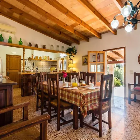 Zweizimmerhaus Mit Schoenen Aussichten In Der Naehe Von Holiday home Pollenca
